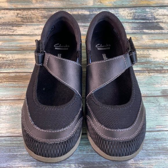 Clarks Womens Black Leather Hook & Loop Mary Jane Shoe Size 6.5M Round Toe Flats - Picture 3 of 10